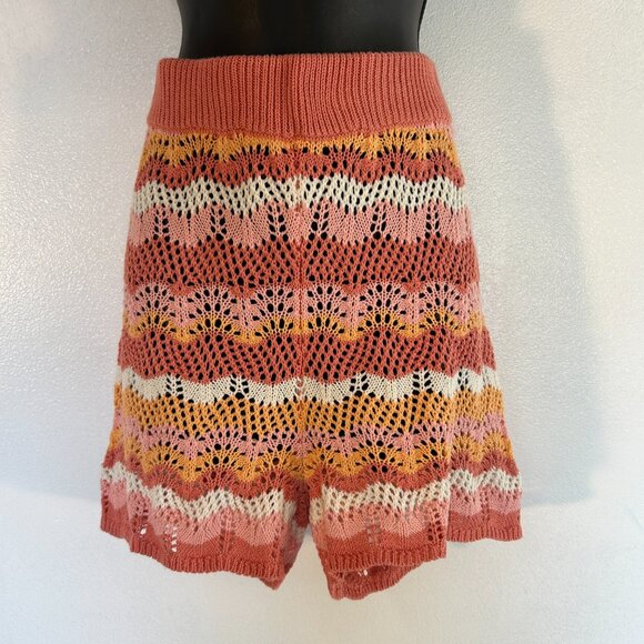 L*SPACE Sun Ray Sweater & Short set - Picture 5 of 16